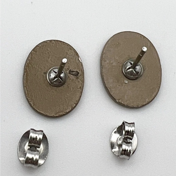 Ralph Lauren Polo Vintage Pin & Small 1/2 Inch Stud Earring collectible set. - Picture 6 of 6